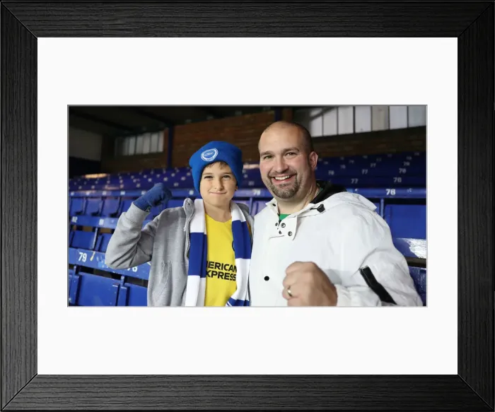 Framed Print : Premier League Showdown: Everton vs. Brighton & Hove Albion at Goodison Park (03NOV18) Framed Print : Premier League Showdown: Everton vs. Brighton & Hove Albion at Goodison Park (03NOV18)