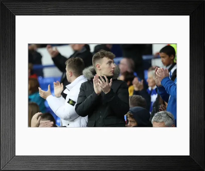 Framed Print : Premier League Showdown: Everton vs. Brighton & Hove Albion at Goodison Park (03NOV18) Framed Print : Premier League Showdown: Everton vs. Brighton & Hove Albion at Goodison Park (03NOV18)