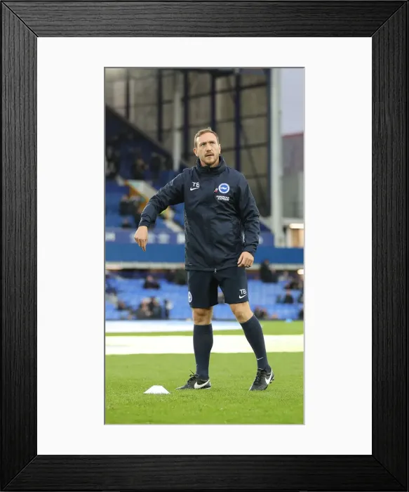 Framed Print : Premier League Showdown: Everton vs. Brighton & Hove Albion at Goodison Park (03NOV18) Framed Print : Premier League Showdown: Everton vs. Brighton & Hove Albion at Goodison Park (03NOV18)
