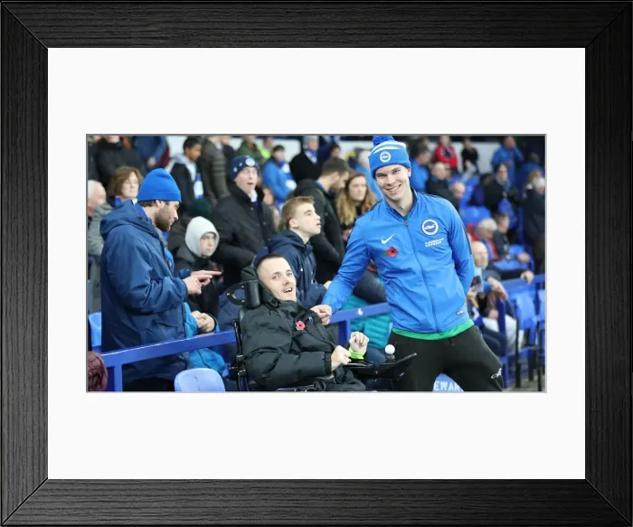 Framed Print : Premier League Showdown: Everton vs. Brighton and Hove Albion at Goodison Park (3rd November 2018) Framed Print : Premier League Showdown: Everton vs. Brighton and Hove Albion at Goodison Park (3rd November 2018)
