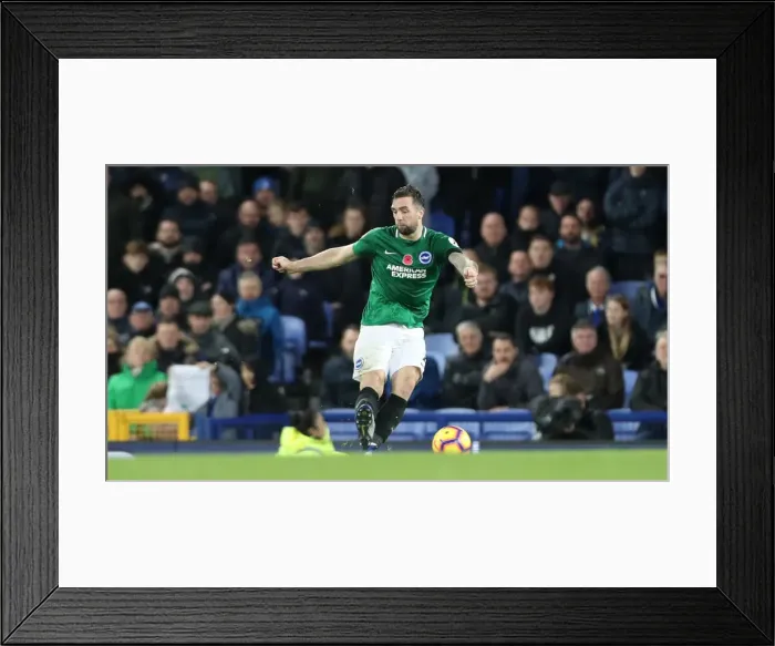 Framed Print : Premier League Showdown: Everton vs. Brighton & Hove Albion at Goodison Park (03NOV18) Framed Print : Premier League Showdown: Everton vs. Brighton & Hove Albion at Goodison Park (03NOV18)