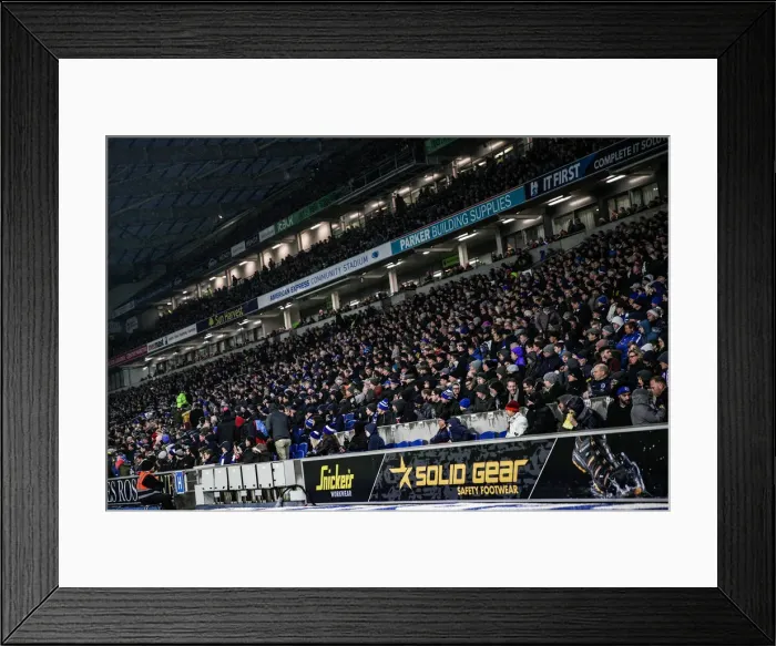Framed Print : Intense Premier League Showdown: Brighton & Hove Albion vs. Leicester City - American Express Community Stadium, 24th November 2018 Framed Print : Intense Premier League Showdown: Brighton & Hove Albion vs. Leicester City - American Express Community Stadium, 24th November 2018