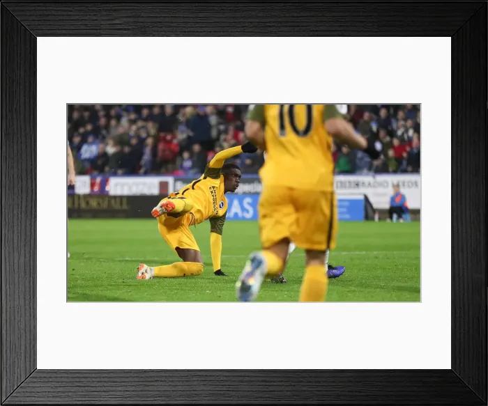 Framed Print : Decisive Moments: Huddersfield vs. Brighton, Premier League (1st December 2018) Framed Print : Decisive Moments: Huddersfield vs. Brighton, Premier League (1st December 2018)