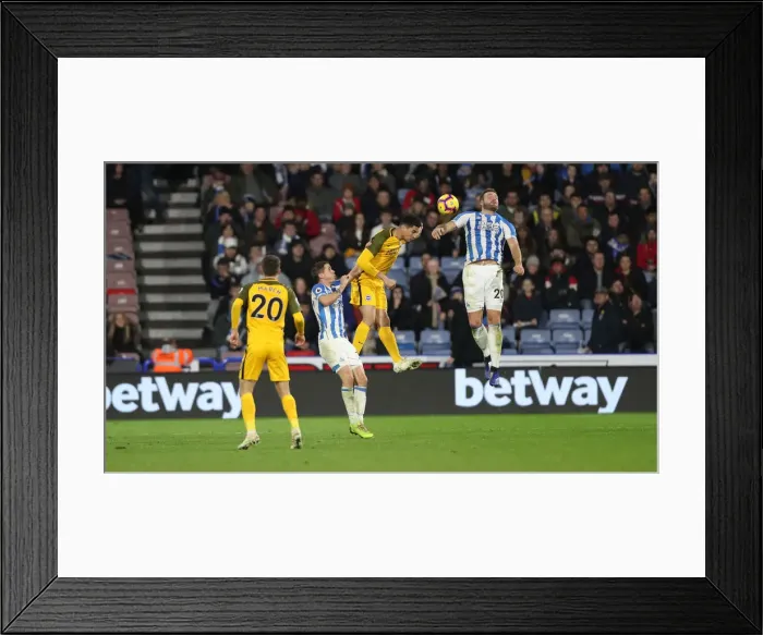 Framed Print : Decisive Moment: Huddersfield vs. Brighton & Hove Albion in Premier League (1st December 2018) Framed Print : Decisive Moment: Huddersfield vs. Brighton & Hove Albion in Premier League (1st December 2018)