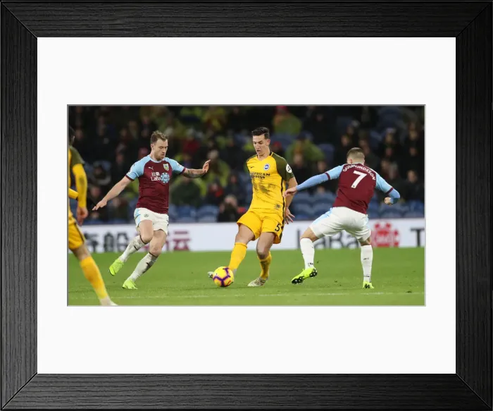 Framed Print : Decisive Moments: Burnley vs. Brighton & Hove Albion at Turf Moor (08DEC18) Framed Print : Decisive Moments: Burnley vs. Brighton & Hove Albion at Turf Moor (08DEC18)