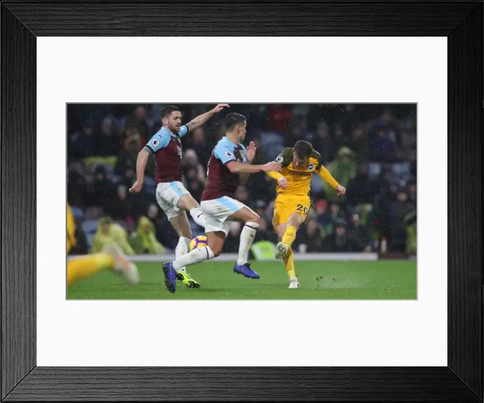 Framed Print : Decisive Moments: Burnley vs. Brighton & Hove Albion at Turf Moor (08DEC18)