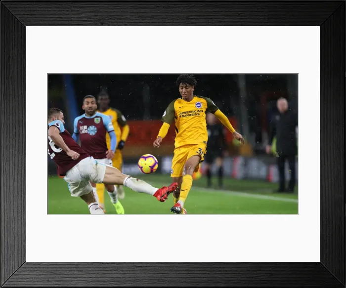 Framed Print : Decisive Moments: Burnley vs. Brighton & Hove Albion at Turf Moor (08DEC18) Framed Print : Decisive Moments: Burnley vs. Brighton & Hove Albion at Turf Moor (08DEC18)