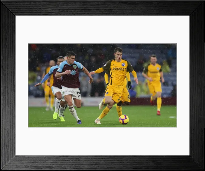 Framed Print : Decisive Moments: Burnley vs. Brighton and Hove Albion at Turf Moor (08DEC18) Framed Print : Decisive Moments: Burnley vs. Brighton and Hove Albion at Turf Moor (08DEC18)