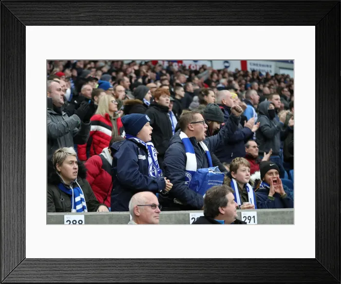 Framed Print : Brighton and Hove Albion vs. Chelsea: Premier League Showdown at American Express Community Stadium (16DEC18) Framed Print : Brighton and Hove Albion vs. Chelsea: Premier League Showdown at American Express Community Stadium (16DEC18)