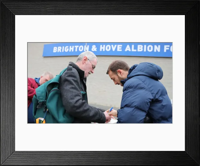 Framed Print : Brighton and Hove Albion vs Everton: Premier League Showdown at American Express Community Stadium (29DEC18)