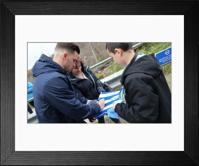 Framed Print : Brighton and Hove Albion vs. Everton: Premier League Battle at American Express Community Stadium (29DEC18) Framed Print : Brighton and Hove Albion vs. Everton: Premier League Battle at American Express Community Stadium (29DEC18)