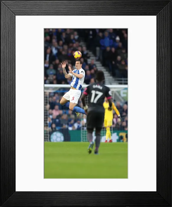 Framed Print : Brighton and Hove Albion vs. Everton: Premier League Battle at American Express Community Stadium (29DEC18) Framed Print : Brighton and Hove Albion vs. Everton: Premier League Battle at American Express Community Stadium (29DEC18)