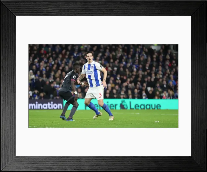 Framed Print : Premier League Showdown: Brighton & Hove Albion vs. Everton at American Express Community Stadium (29DEC18) Framed Print : Premier League Showdown: Brighton & Hove Albion vs. Everton at American Express Community Stadium (29DEC18)