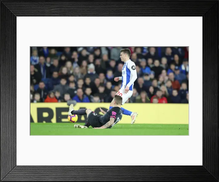 Framed Print : Brighton and Hove Albion vs. Everton: Premier League Battle at American Express Community Stadium (29DEC18) Framed Print : Brighton and Hove Albion vs. Everton: Premier League Battle at American Express Community Stadium (29DEC18)