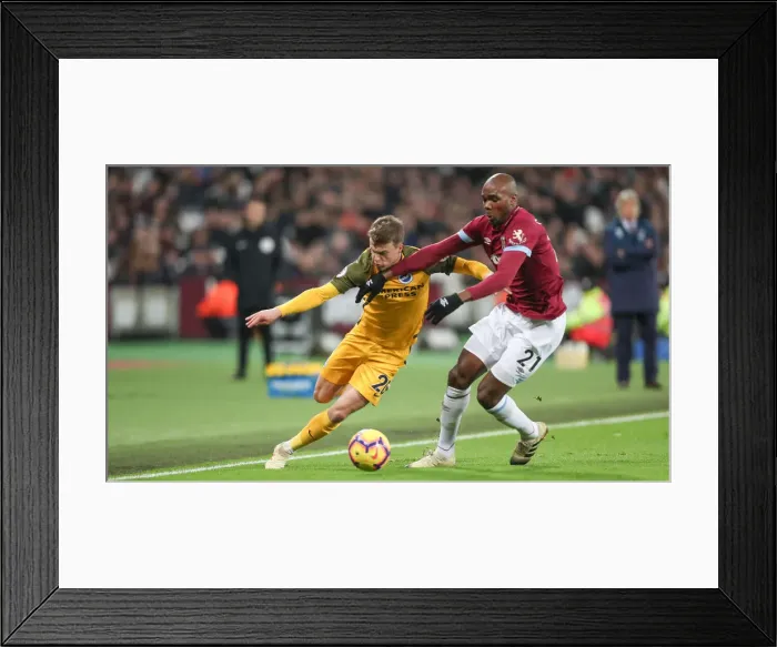 Framed Print : Premier League Showdown: Brighton and Hove Albion vs. West Ham United at The London Stadium (02JAN19) Framed Print : Premier League Showdown: Brighton and Hove Albion vs. West Ham United at The London Stadium (02JAN19)