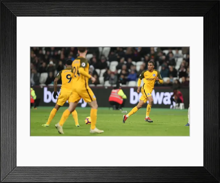 Framed Print : Brighton and Hove Albion vs. West Ham United: A Premier League Clash at The London Stadium (02JAN19) Framed Print : Brighton and Hove Albion vs. West Ham United: A Premier League Clash at The London Stadium (02JAN19)