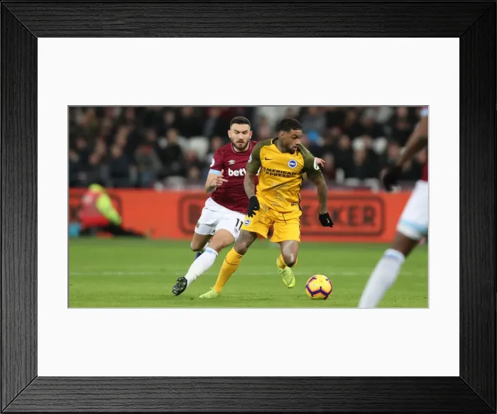 Framed Print : Premier League Showdown: Brighton and Hove Albion vs. West Ham United at The London Stadium (02JAN19) Framed Print : Premier League Showdown: Brighton and Hove Albion vs. West Ham United at The London Stadium (02JAN19)