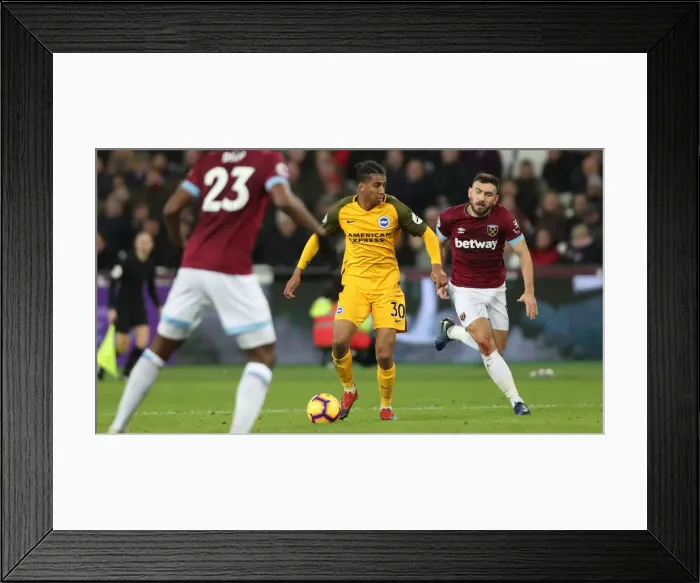 Framed Print : Premier League Showdown: Brighton and Hove Albion vs. West Ham United at The London Stadium (02JAN19) Framed Print : Premier League Showdown: Brighton and Hove Albion vs. West Ham United at The London Stadium (02JAN19)
