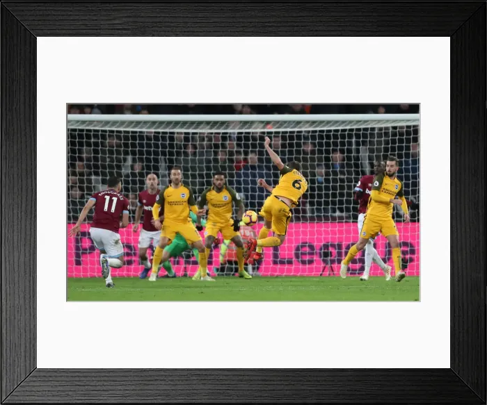 Framed Print : Premier League Showdown: Brighton and Hove Albion vs. West Ham United at The London Stadium (02JAN19) Framed Print : Premier League Showdown: Brighton and Hove Albion vs. West Ham United at The London Stadium (02JAN19)