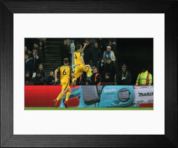 Framed Print : 2nd January 2019: Premier League Clash between West Ham United and Brighton & Hove Albion at The London Stadium Framed Print : 2nd January 2019: Premier League Clash between West Ham United and Brighton & Hove Albion at The London Stadium