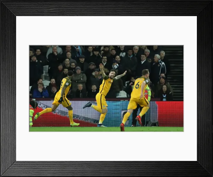 Framed Print : Premier League Showdown: Brighton and Hove Albion vs. West Ham United at The London Stadium (02JAN19) Framed Print : Premier League Showdown: Brighton and Hove Albion vs. West Ham United at The London Stadium (02JAN19)