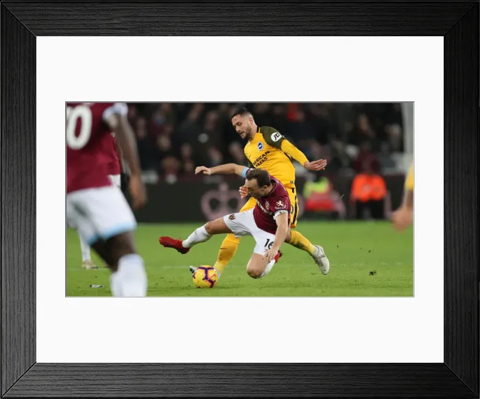 Framed Print : Premier League Showdown: Brighton and Hove Albion vs. West Ham United at The London Stadium (02JAN19) Framed Print : Premier League Showdown: Brighton and Hove Albion vs. West Ham United at The London Stadium (02JAN19)