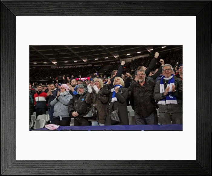 Framed Print : Premier League Showdown: Brighton and Hove Albion vs. West Ham United at The London Stadium (02JAN19) Framed Print : Premier League Showdown: Brighton and Hove Albion vs. West Ham United at The London Stadium (02JAN19)