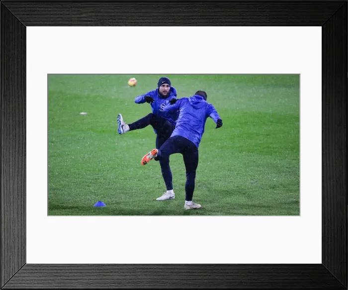Framed Print : Intense Premier League Showdown: Fulham vs. Brighton and Hove Albion at Craven Cottage (29 JAN 19) Framed Print : Intense Premier League Showdown: Fulham vs. Brighton and Hove Albion at Craven Cottage (29 JAN 19)