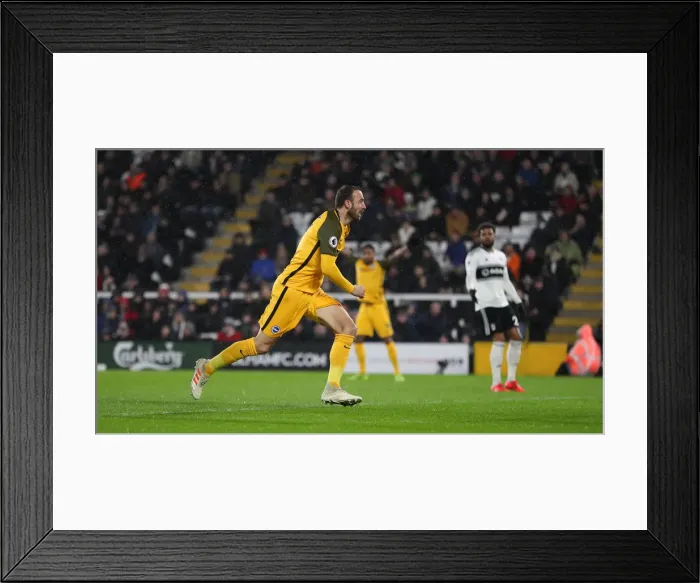 Framed Print : Intense Premier League Showdown: Fulham vs. Brighton and Hove Albion at Craven Cottage (29 JAN 19) Framed Print : Intense Premier League Showdown: Fulham vs. Brighton and Hove Albion at Craven Cottage (29 JAN 19)