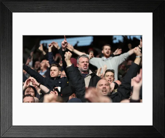 Framed Print : Premier League Showdown: Crystal Palace vs. Brighton & Hove Albion at Selhurst Park (9th March 2019) Framed Print : Premier League Showdown: Crystal Palace vs. Brighton & Hove Albion at Selhurst Park (9th March 2019)