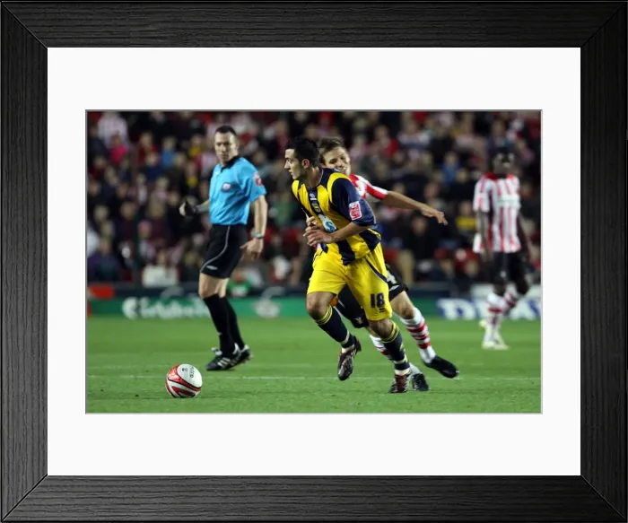 Framed Print : Brighton & Hove Albion Away at Southampton: 2009-10 Season Framed Print : Brighton & Hove Albion Away at Southampton: 2009-10 Season