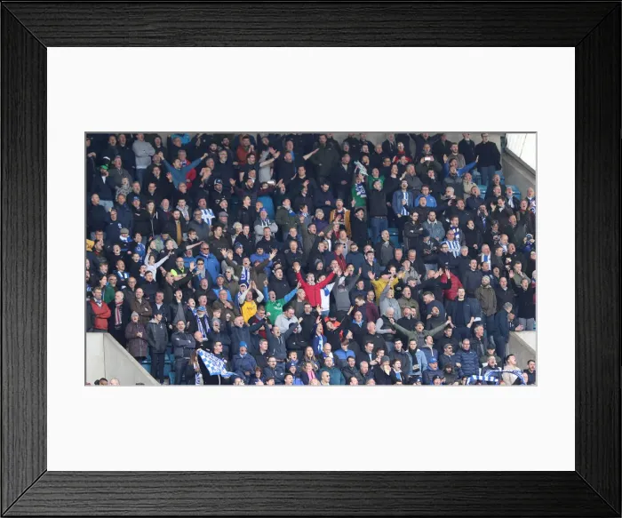 Framed Print : Brighton and Hove Albion vs. Millwall: FA Cup Quarterfinal Battle at The Den (17Mar19)