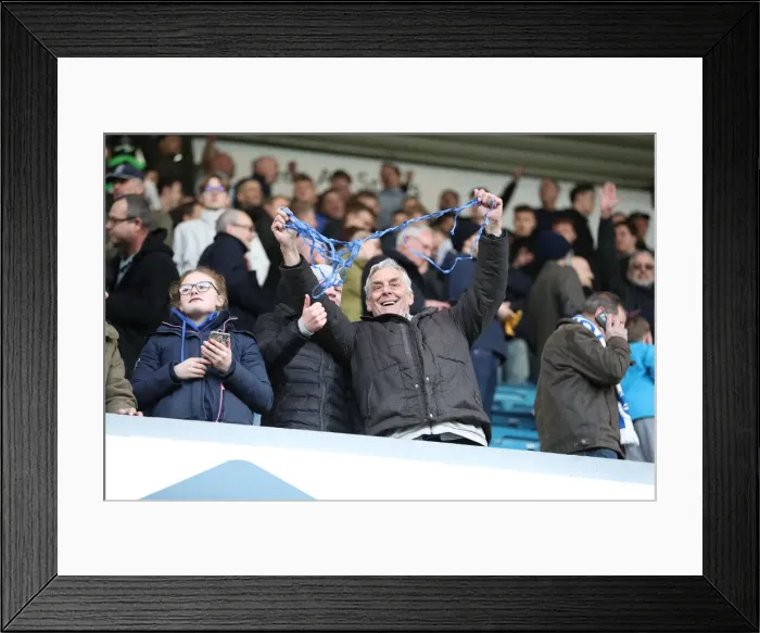 Framed Print : Brighton and Hove Albion vs. Millwall: FA Cup Quarterfinal Showdown at The Den (17Mar19) Framed Print : Brighton and Hove Albion vs. Millwall: FA Cup Quarterfinal Showdown at The Den (17Mar19)