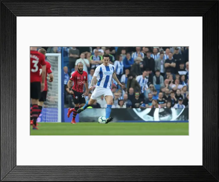 Framed Print : Brighton and Hove Albion vs. Southampton: Premier League Battle at American Express Community Stadium (30.03.19) Framed Print : Brighton and Hove Albion vs. Southampton: Premier League Battle at American Express Community Stadium (30.03.19)