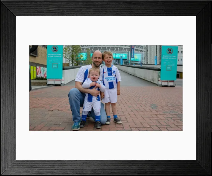 Framed Print : Manchester City vs. Brighton & Hove Albion: FA Cup Semi-Final Battle at Wembley Stadium (06APR19) Framed Print : Manchester City vs. Brighton & Hove Albion: FA Cup Semi-Final Battle at Wembley Stadium (06APR19)