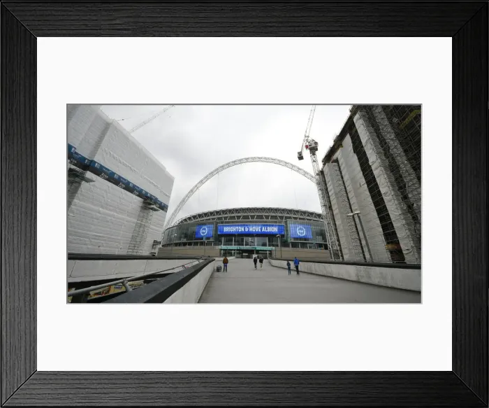 Framed Print : Manchester City vs. Brighton and Hove Albion: FA Cup Semi-Final Battle at Wembley Stadium (06APR19) Framed Print : Manchester City vs. Brighton and Hove Albion: FA Cup Semi-Final Battle at Wembley Stadium (06APR19)