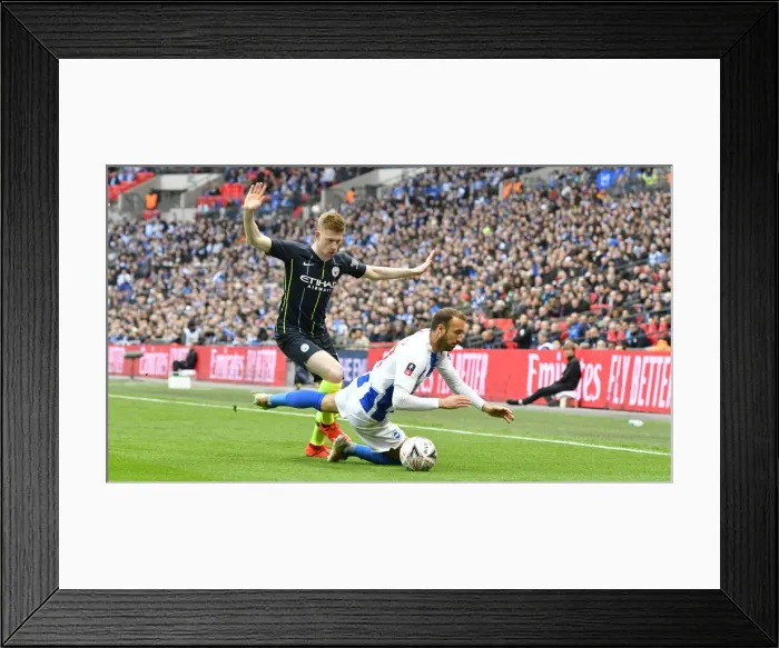 Framed Print : Manchester City vs. Brighton and Hove Albion: Emirates FA Cup Semi-Final Battle at Wembley Stadium (06APR19)