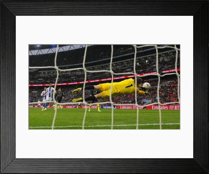 Framed Print : Manchester City vs. Brighton and Hove Albion: Emirates FA Cup Semi-Final Showdown at Wembley Stadium (06APR19) Framed Print : Manchester City vs. Brighton and Hove Albion: Emirates FA Cup Semi-Final Showdown at Wembley Stadium (06APR19)