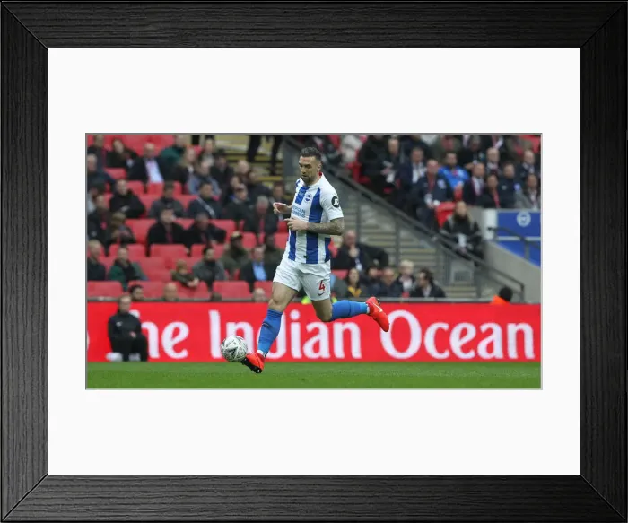 Framed Print : Emirates FA Cup Semi-Final: Manchester City vs. Brighton & Hove Albion Showdown at Wembley Stadium (06.04.19) Framed Print : Emirates FA Cup Semi-Final: Manchester City vs. Brighton & Hove Albion Showdown at Wembley Stadium (06.04.19)