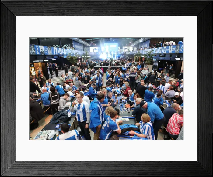 Framed Print : FA Cup Semi-Final Showdown: Manchester City vs. Brighton & Hove Albion at Wembley Stadium (06APR19) Framed Print : FA Cup Semi-Final Showdown: Manchester City vs. Brighton & Hove Albion at Wembley Stadium (06APR19)