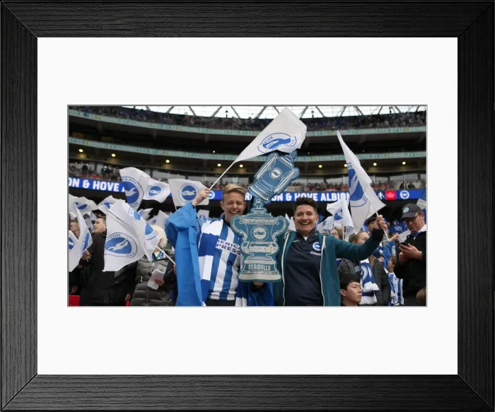 Framed Print : Emirates FA Cup Semi-Final: Manchester City vs. Brighton & Hove Albion Showdown at Wembley Stadium (06.04.19)