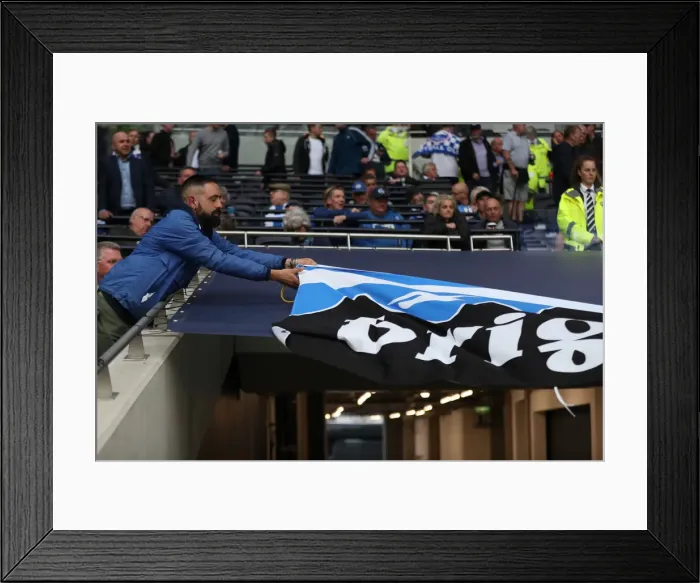 Framed Print : Premier League Showdown: Tottenham Hotspur vs. Brighton and Hove Albion (23APR19) Framed Print : Premier League Showdown: Tottenham Hotspur vs. Brighton and Hove Albion (23APR19)