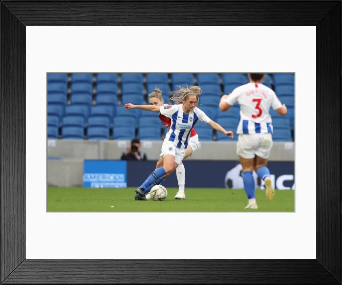 Framed Print : WSL Clash: Brighton & Hove Albion Women vs. Arsenal Women (29APR19) Framed Print : WSL Clash: Brighton & Hove Albion Women vs. Arsenal Women (29APR19)