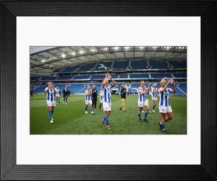 Framed Print : WSL Showdown: Brighton & Hove Albion Women vs Arsenal Women (29APR19)