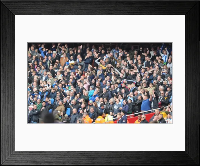 Framed Print : Intense Premier League Showdown: Arsenal vs. Brighton & Hove Albion (05MAY19) Framed Print : Intense Premier League Showdown: Arsenal vs. Brighton & Hove Albion (05MAY19)