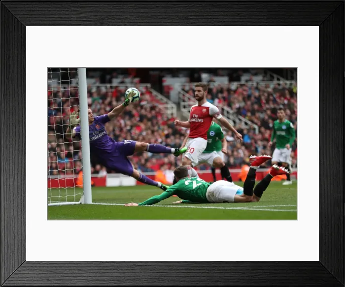 Framed Print : Intense Premier League Showdown: Arsenal vs. Brighton & Hove Albion (05MAY19) Framed Print : Intense Premier League Showdown: Arsenal vs. Brighton & Hove Albion (05MAY19)