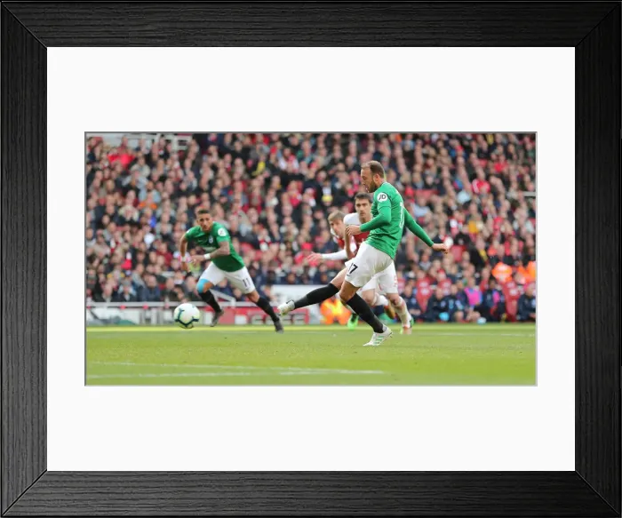 Framed Print : Intense Premier League Showdown: Arsenal vs. Brighton & Hove Albion (05MAY19) Framed Print : Intense Premier League Showdown: Arsenal vs. Brighton & Hove Albion (05MAY19)