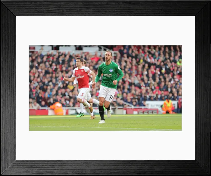 Framed Print : Intense Premier League Showdown: Arsenal vs. Brighton & Hove Albion (05MAY19) Framed Print : Intense Premier League Showdown: Arsenal vs. Brighton & Hove Albion (05MAY19)