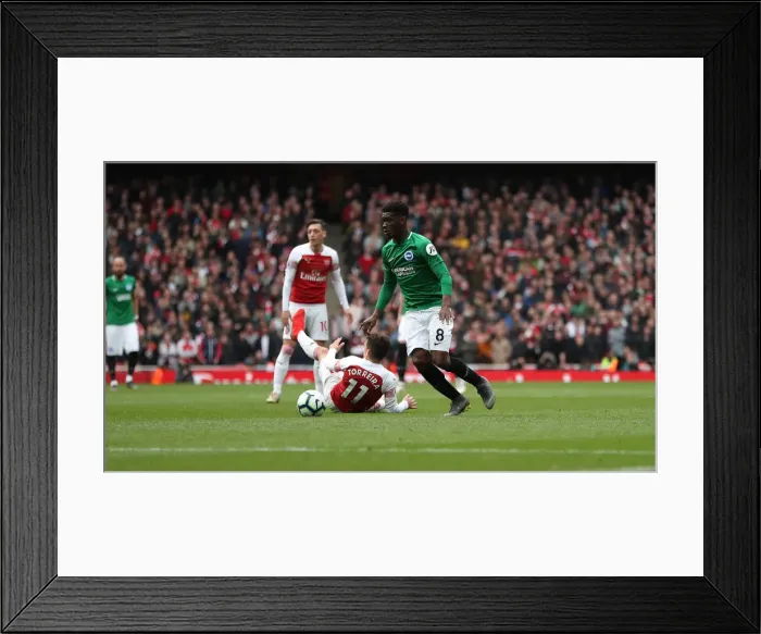 Framed Print : Intense Premier League Showdown: Arsenal vs. Brighton & Hove Albion (05MAY19) Framed Print : Intense Premier League Showdown: Arsenal vs. Brighton & Hove Albion (05MAY19)