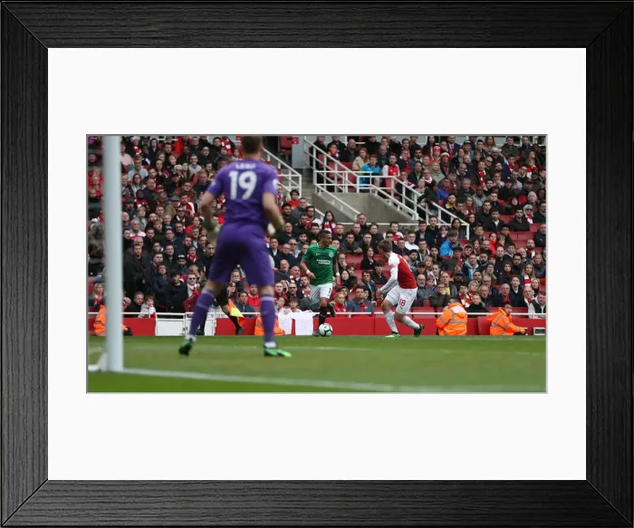 Framed Print : Intense Premier League Showdown: Arsenal vs. Brighton & Hove Albion (05MAY19) Framed Print : Intense Premier League Showdown: Arsenal vs. Brighton & Hove Albion (05MAY19)